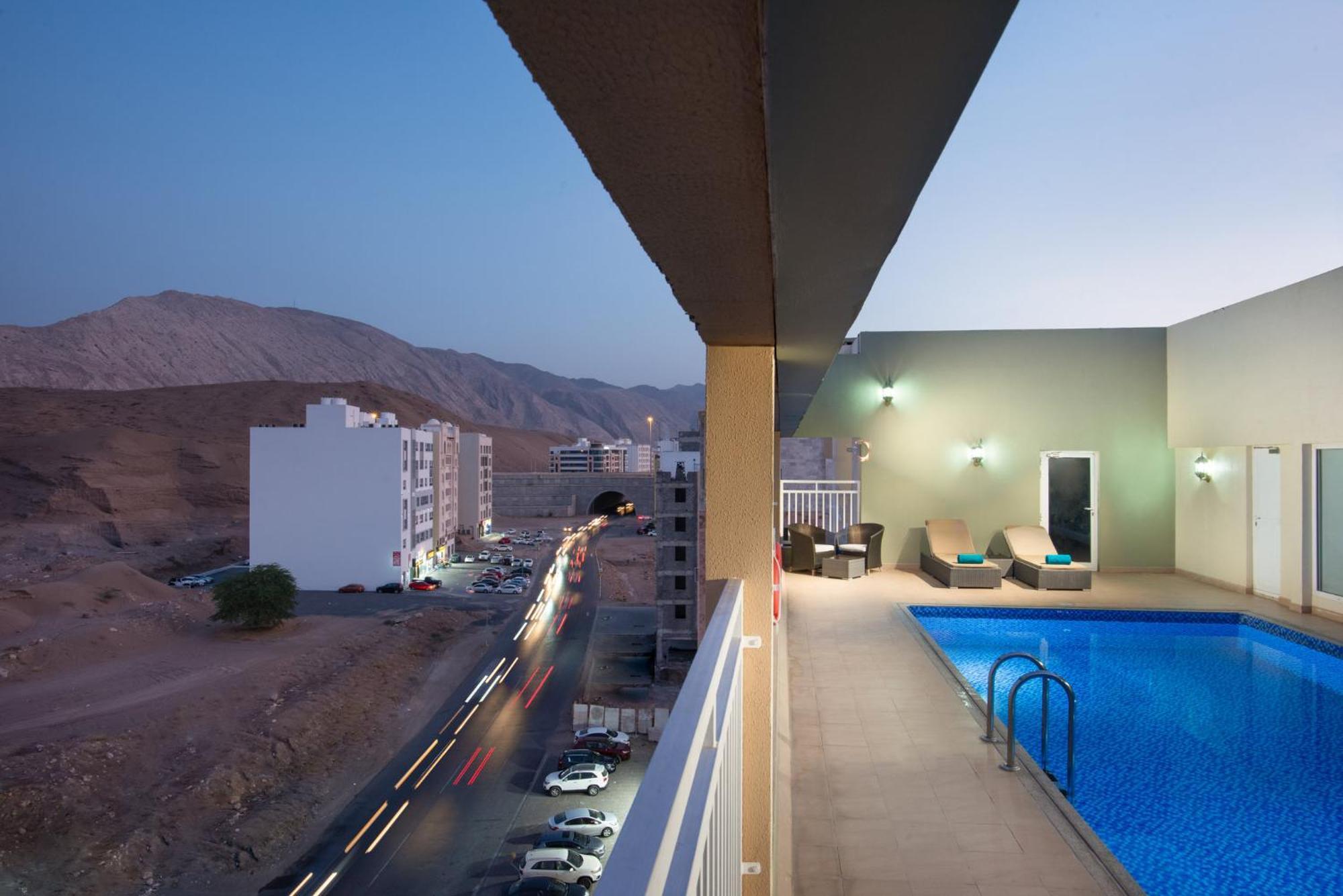 Centara Life Muscat Dunes Hotel מראה חיצוני תמונה